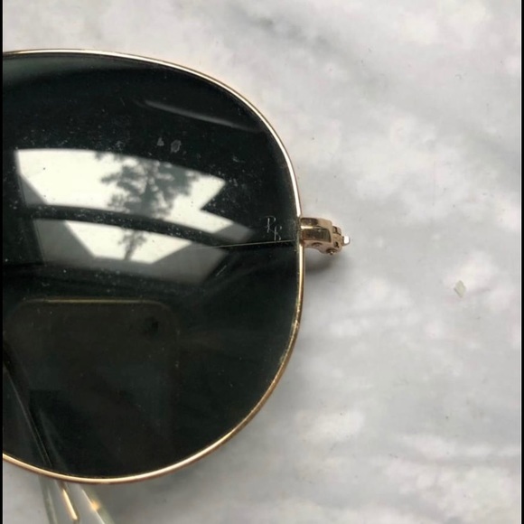 RayBan Aviators - Picture 4 of 4